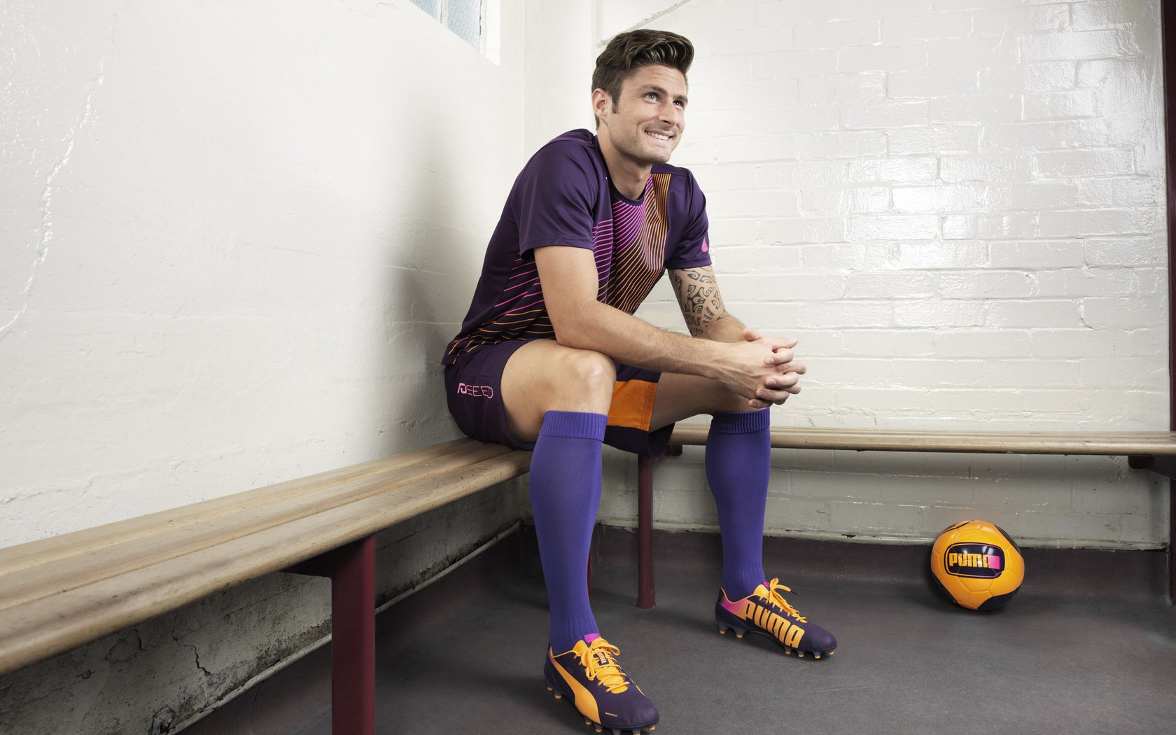 足球场馆设施智能化建设是否推进顺利，足球场馆设施智能化建设是否推进顺利完成